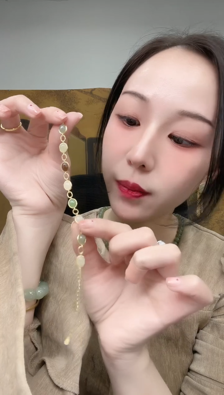 【闪购商品】和田玉手链银S925镶嵌00000