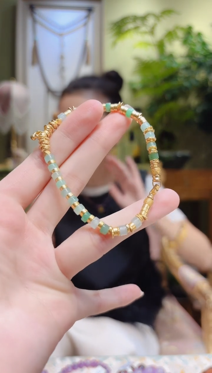 【闪购商品】翡翠手链18K金镶嵌金盘缠手串