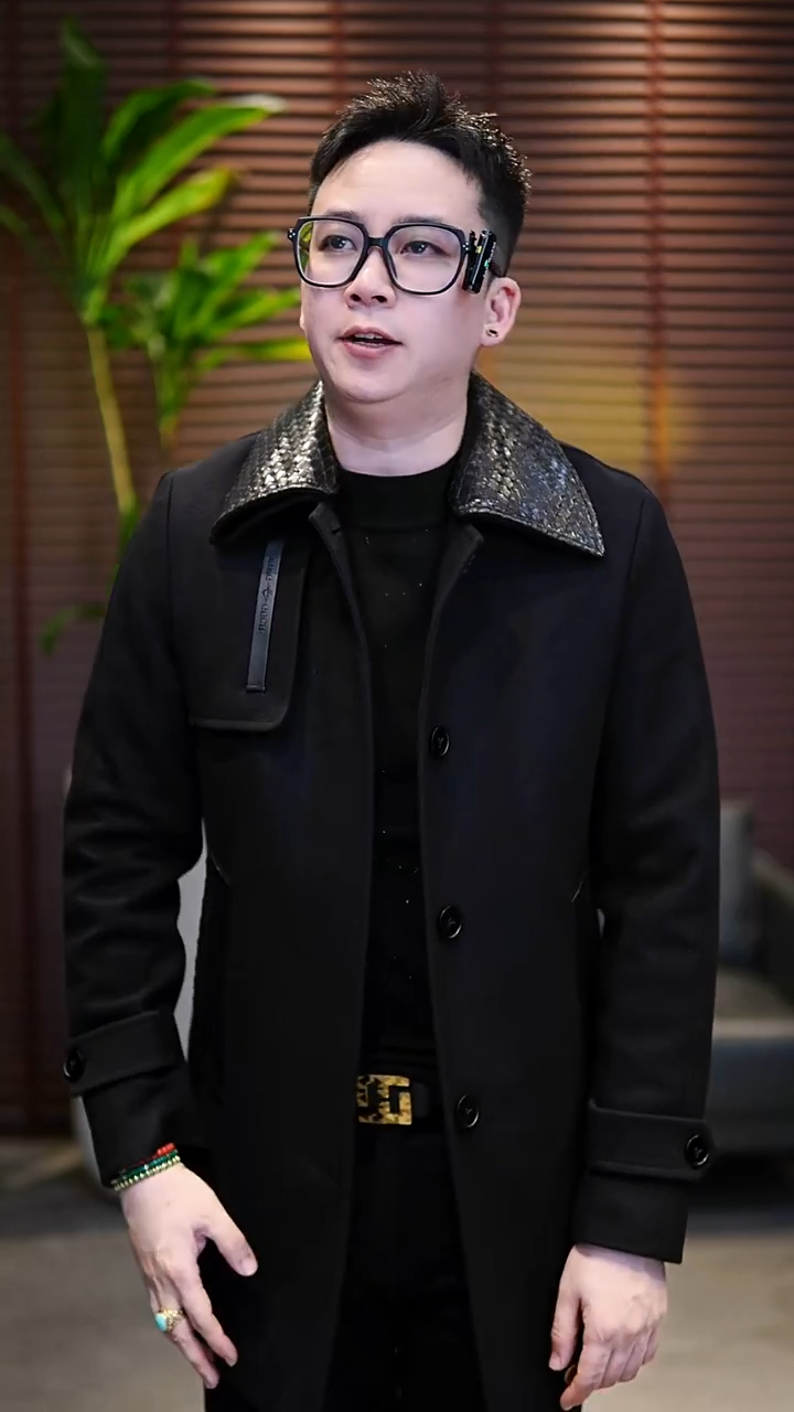 50码（130-145斤）牛皮编织拼接羊毛夹棉夹克D578