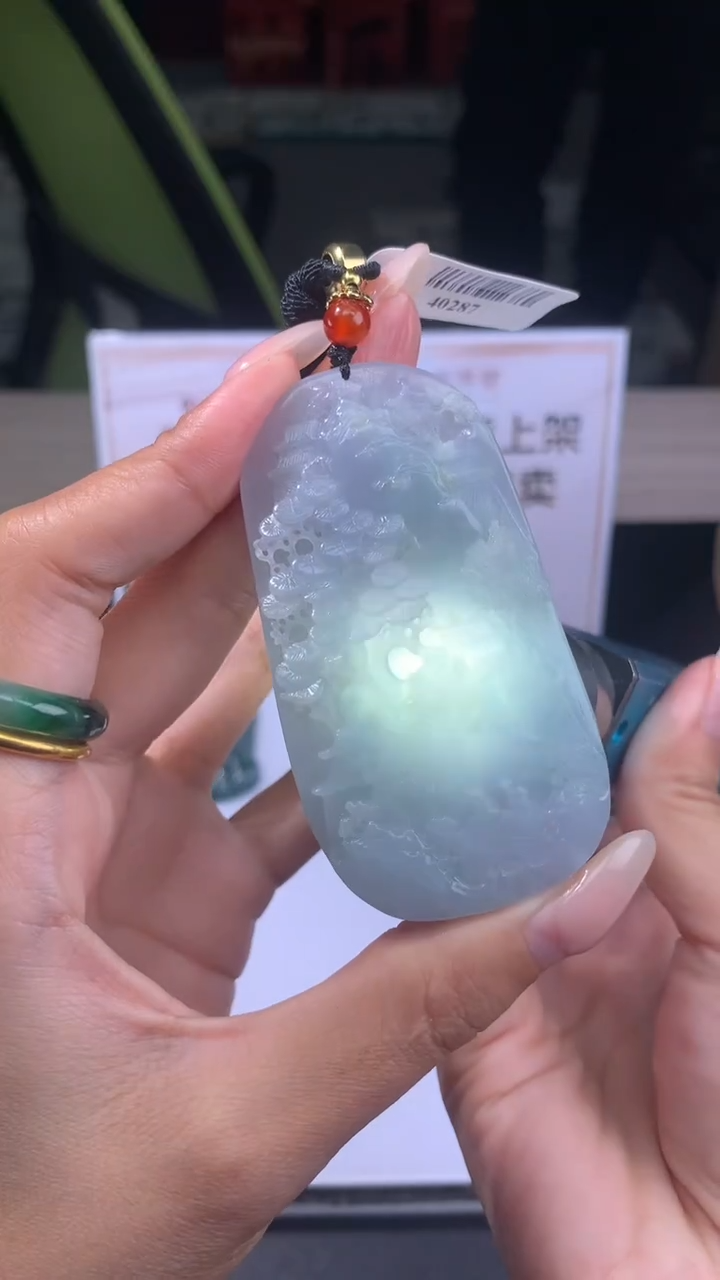 【闪购商品】定制翡翠未镶嵌不退不换CMH1件-A