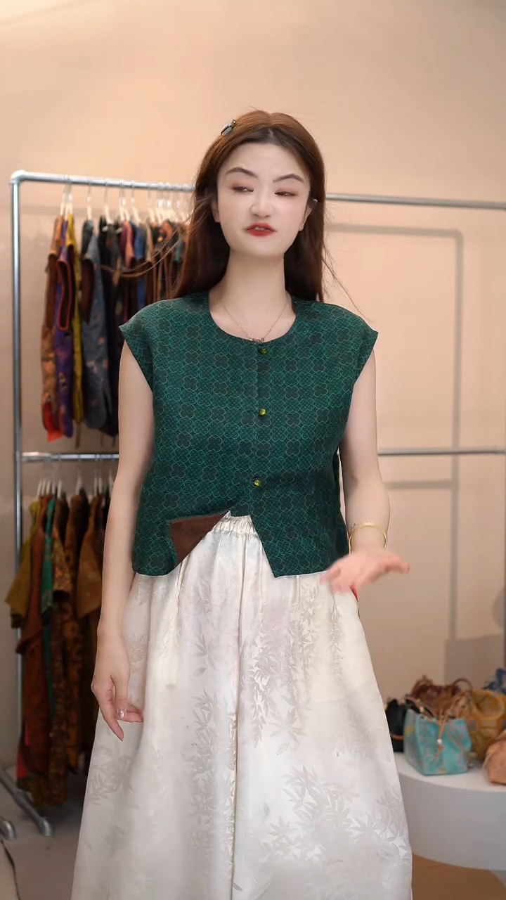 清仓不退不换默认微瑕香云纱