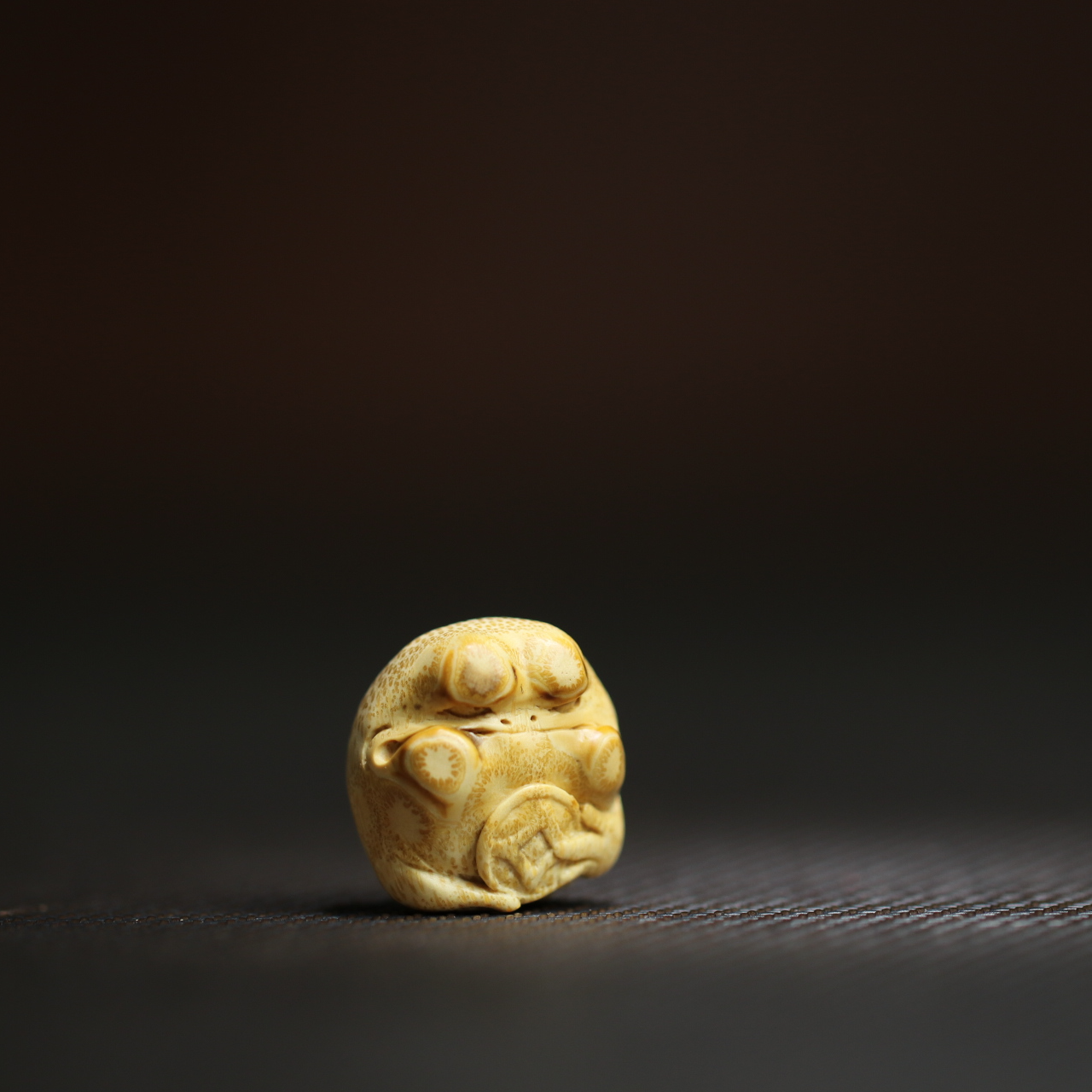 气鼓鼓 金蟾 竹根雕 手把件 文玩摆件 方颜雕刻 个性 潮流 送朋友