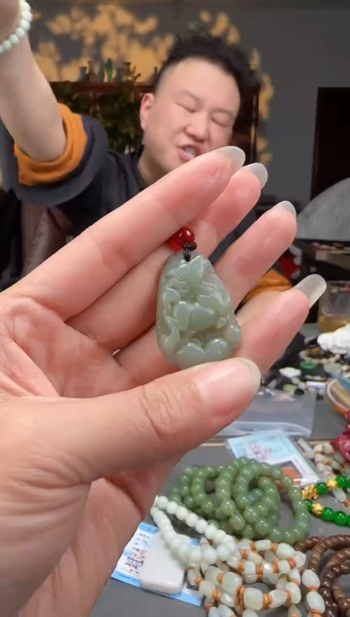 【闪购商品】和田玉颈饰未镶嵌拍一发一多样性发货