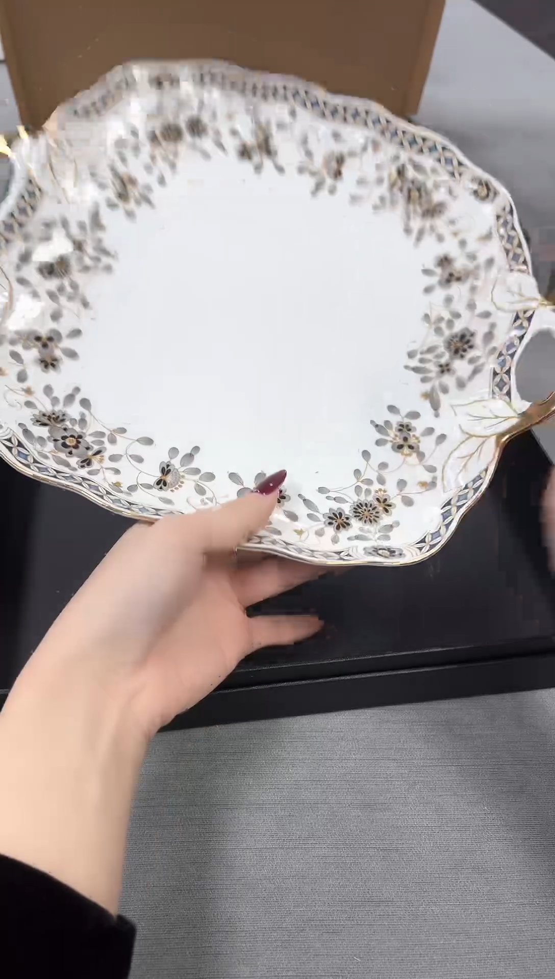 【闪购商品】瓷片新号开播不计成本欢迎点菜！