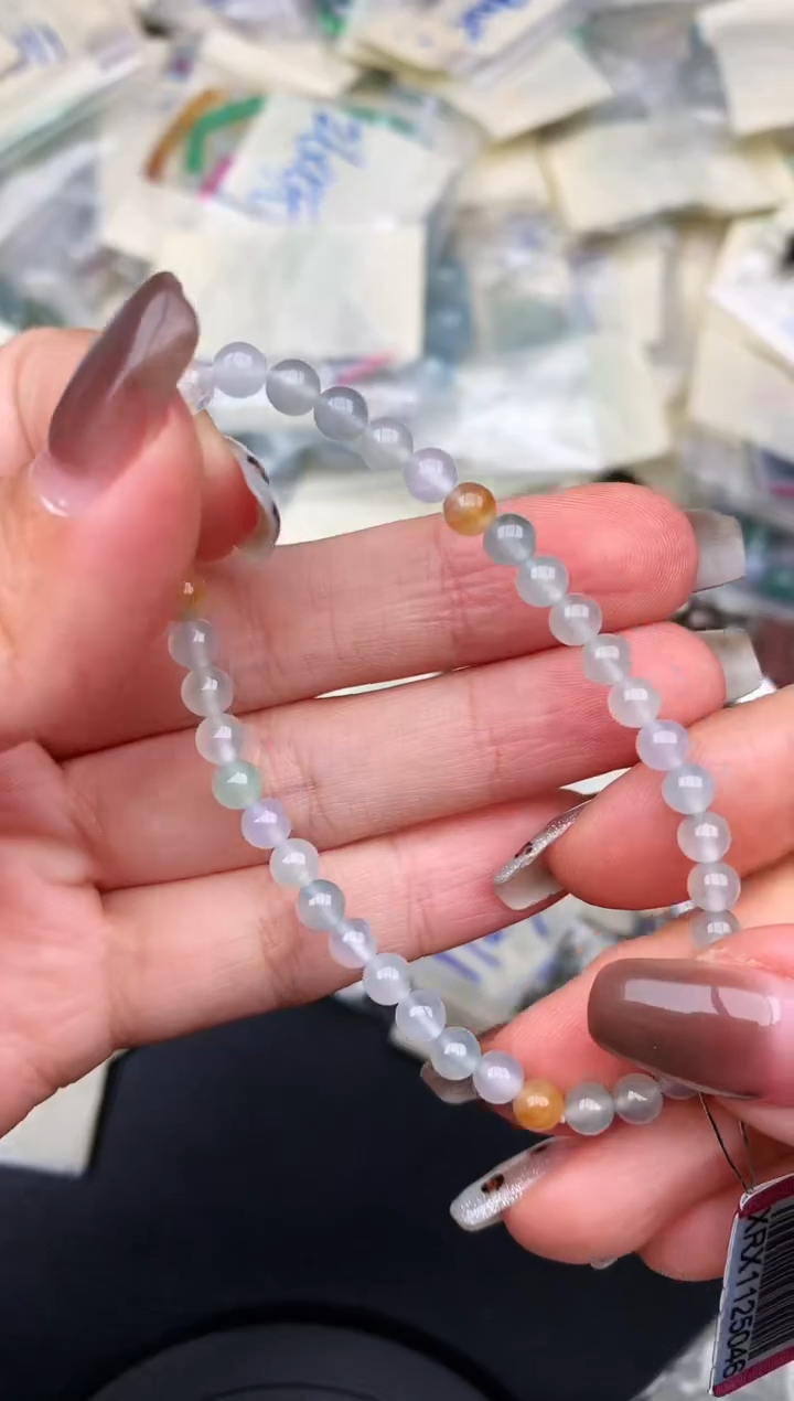未镶嵌挂件翡翠—