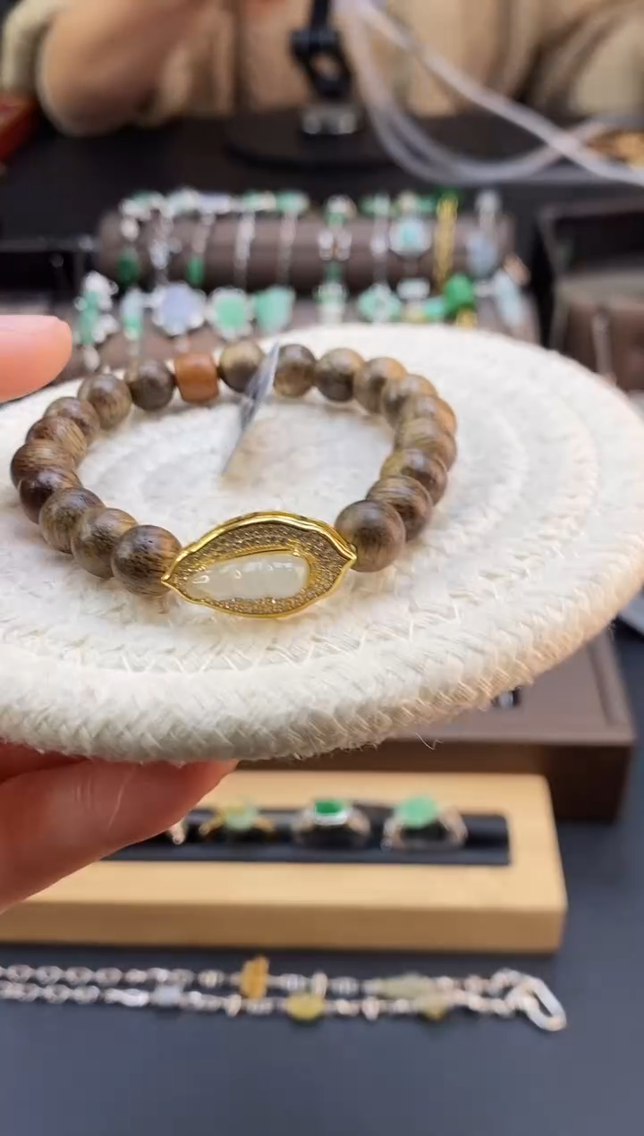 颈饰未镶嵌翡翠18043多样性发一