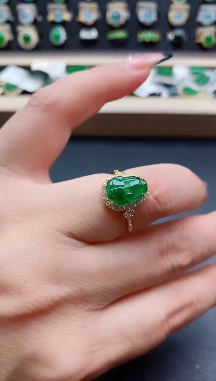 银S925镶嵌戒指翡翠1