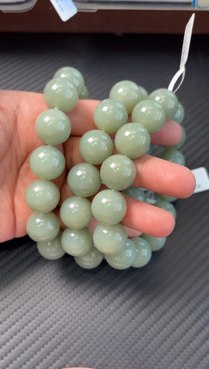 未镶嵌手串和田玉且末微色差近矿卡16多样性发货拍一发一Mm