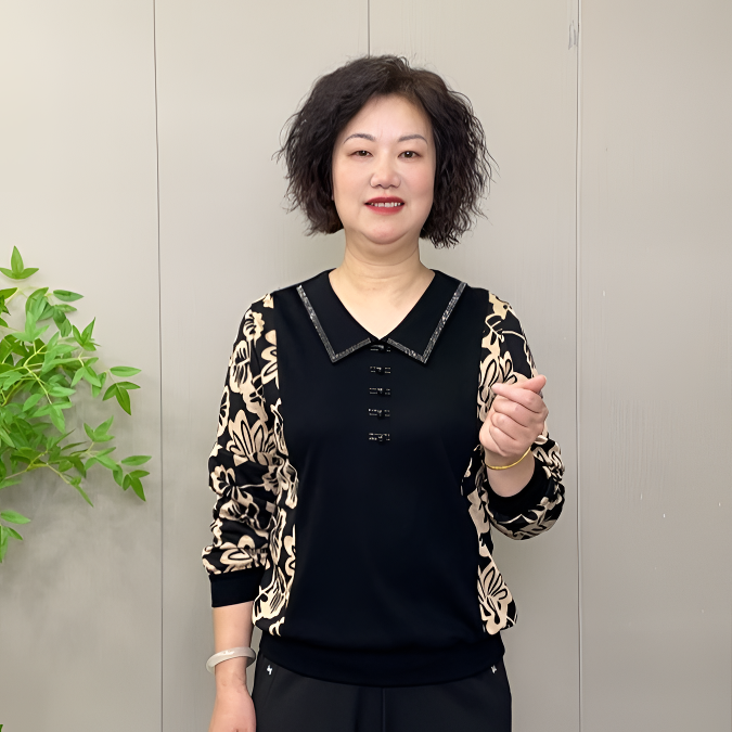 2025新款长袖中老年时尚洋气减龄显瘦百搭秋季拼接翻领宽松打底衫