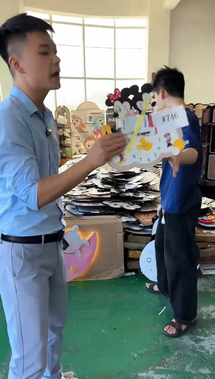 横款孤品微瑕果果闪购W746