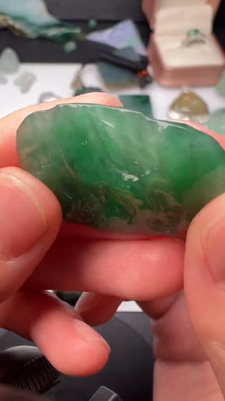 未镶嵌定制翡翠一***爱天然A货翡翠