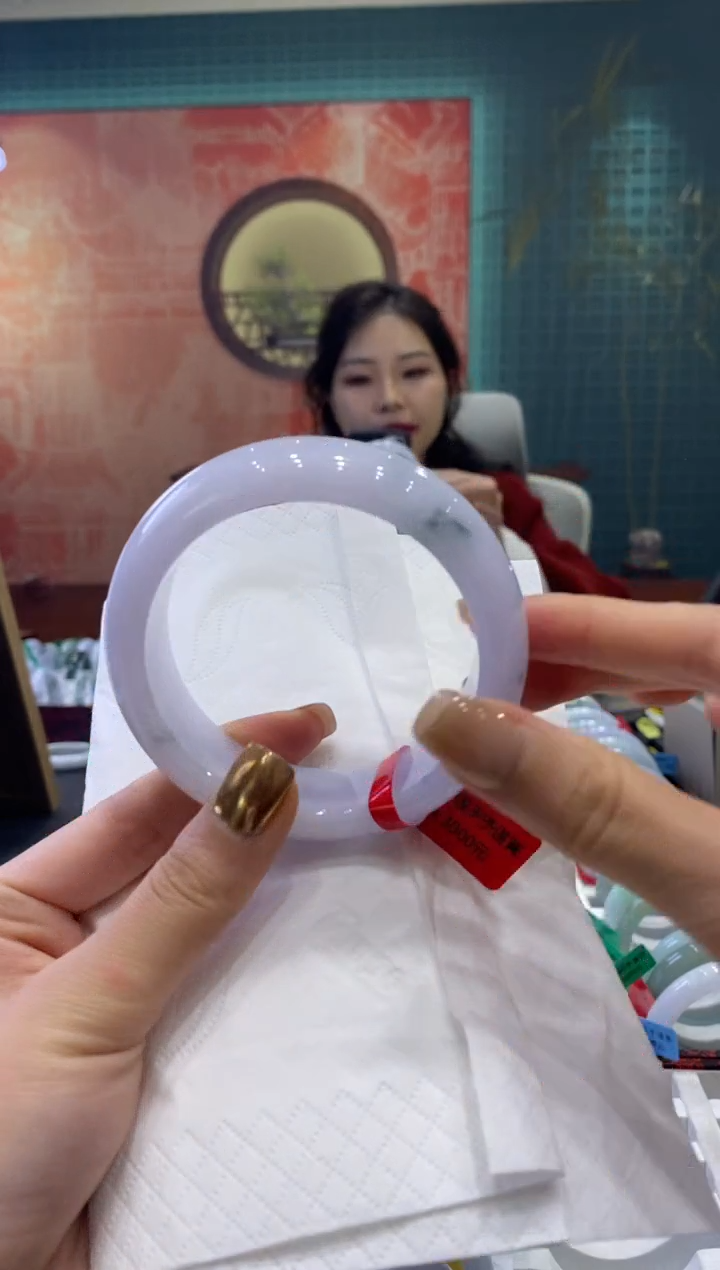 【闪购商品】翡翠手镯未镶嵌多人04042