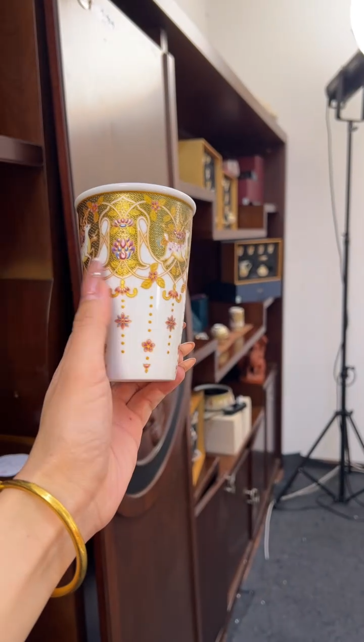 瓷片小乔闪购链接