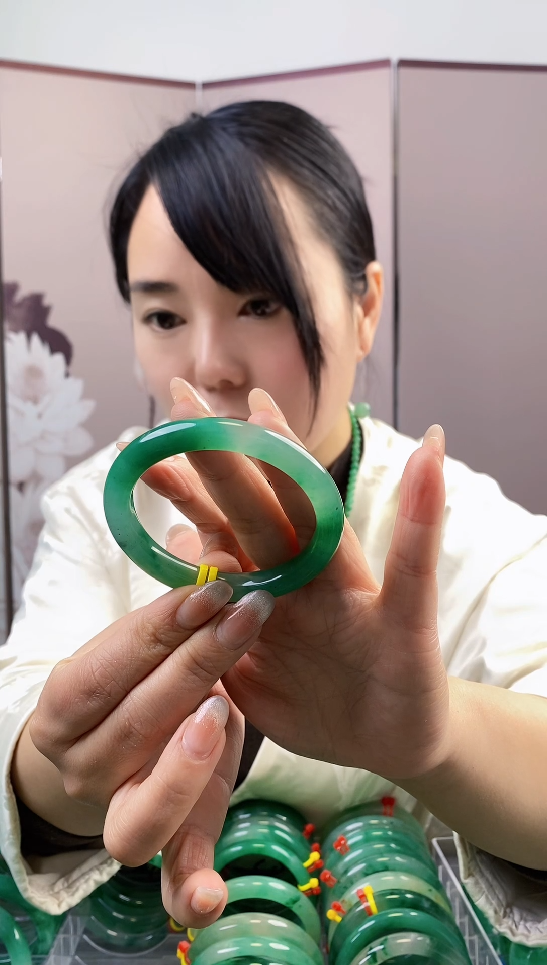 【闪购商品】石英质玉手镯未镶嵌36
