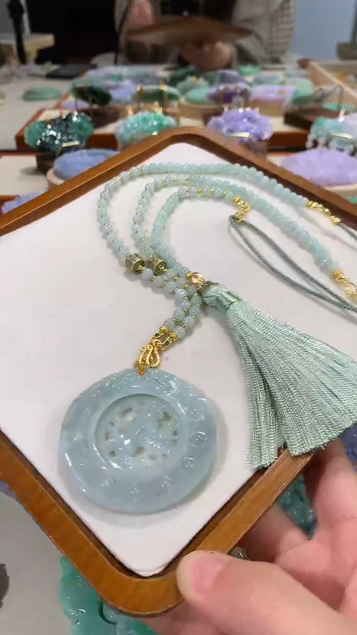 颈饰未镶嵌翡翠翡翠吊坠