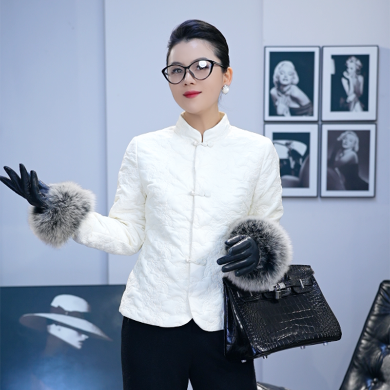 暗香 中式刺绣棉服外套 24DM028B