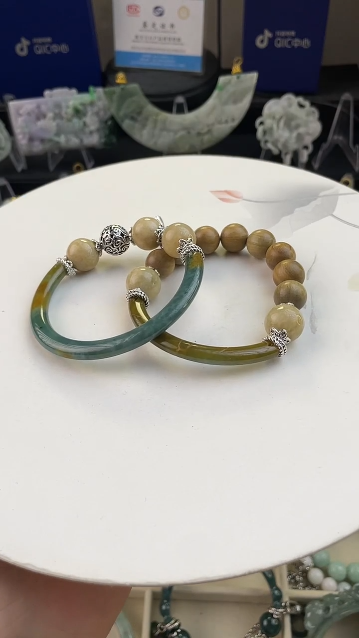 未镶嵌手链翡翠兰*手工定制默认微瑕主播介绍为准