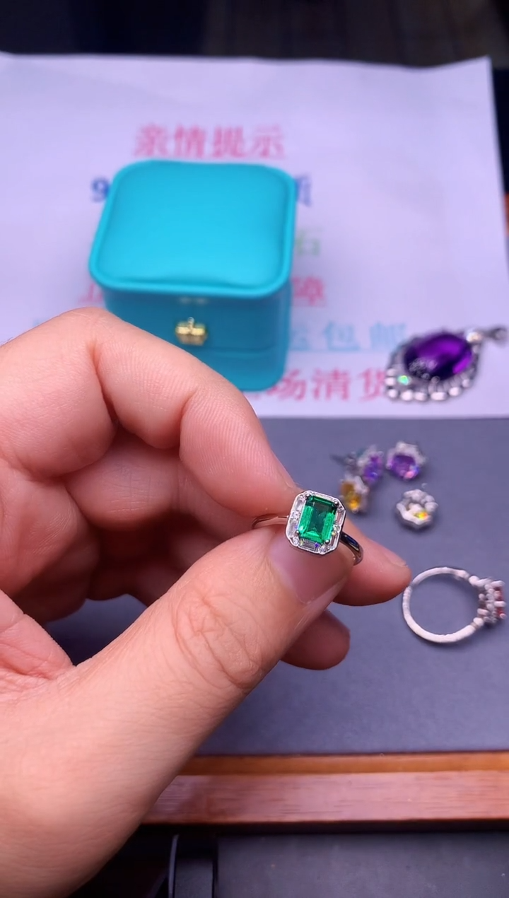 【闪购商品】祖母绿戒指银S925镶嵌............