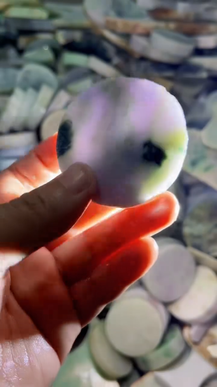 【闪购商品】翡翠挂件未镶嵌A货康壹265