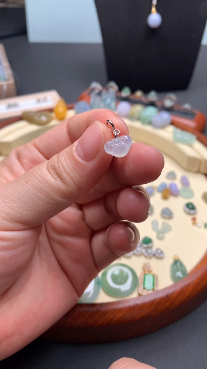 【闪购商品】翡翠颈饰银S925镶嵌翡翠如意