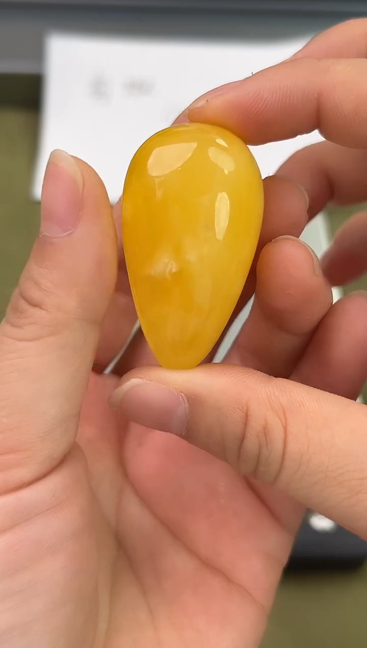 裸石琥珀未镶嵌琥珀蜜蜡吊坠