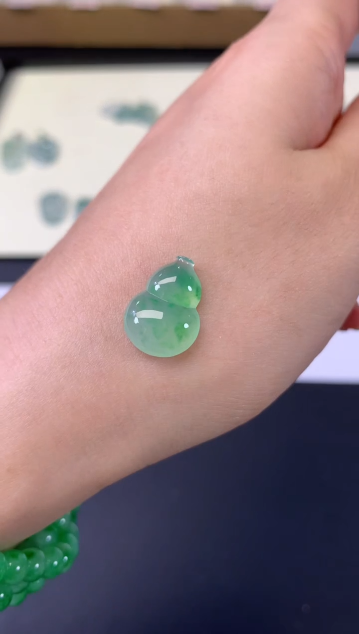 翡翠未镶嵌吊坠(不含链)Z849|4980