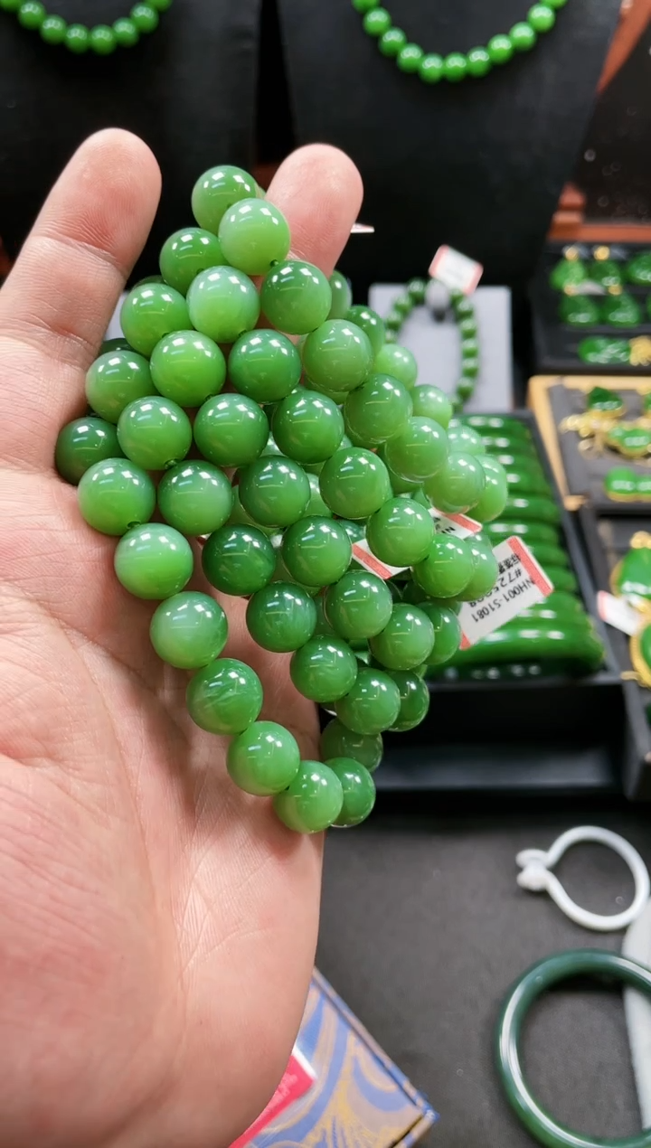 【闪购商品】和田玉手串未镶嵌多样性发一