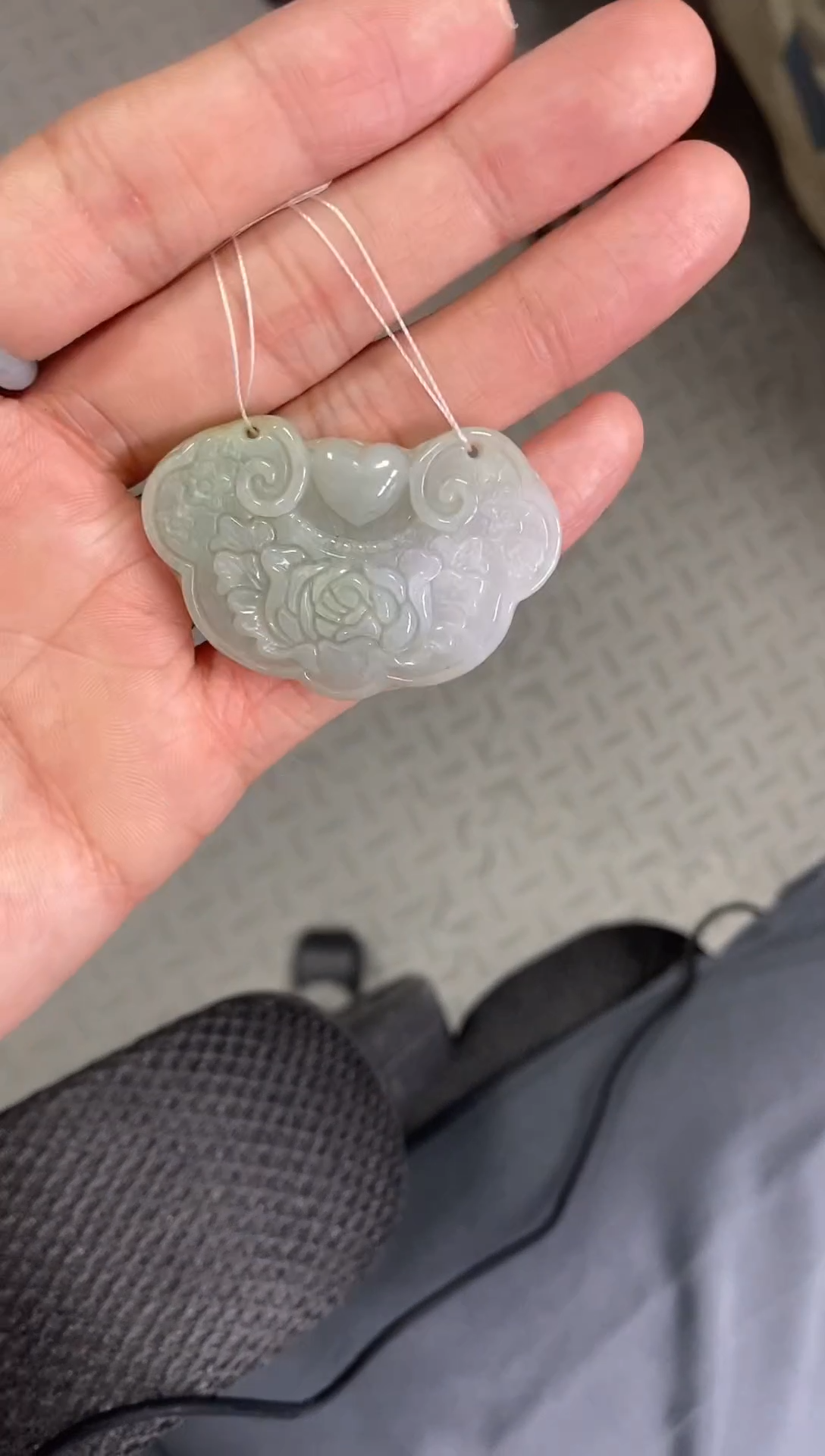 【闪购商品】翡翠颈饰未镶嵌90平安锁