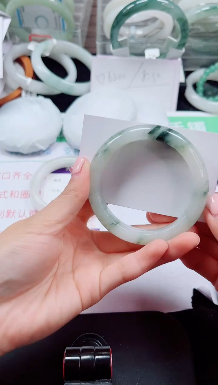 未镶嵌手镯石英质玉113-55/56