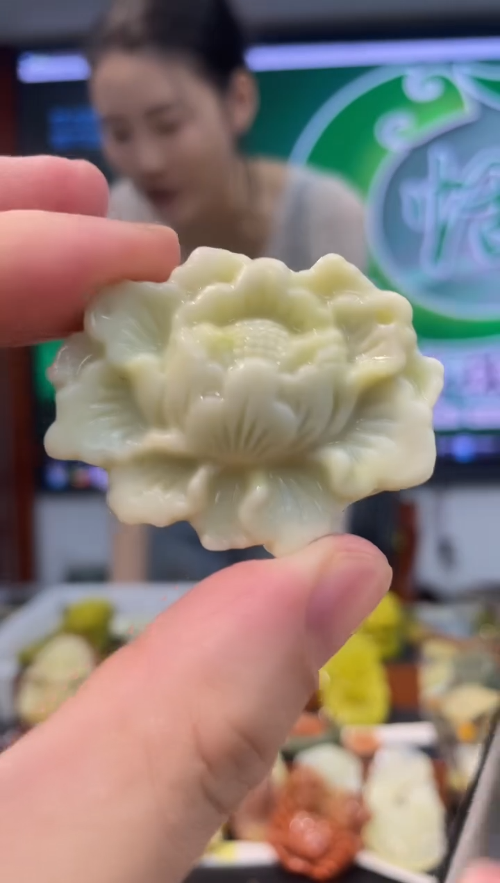 【闪购商品】岫玉吊坠未镶嵌·