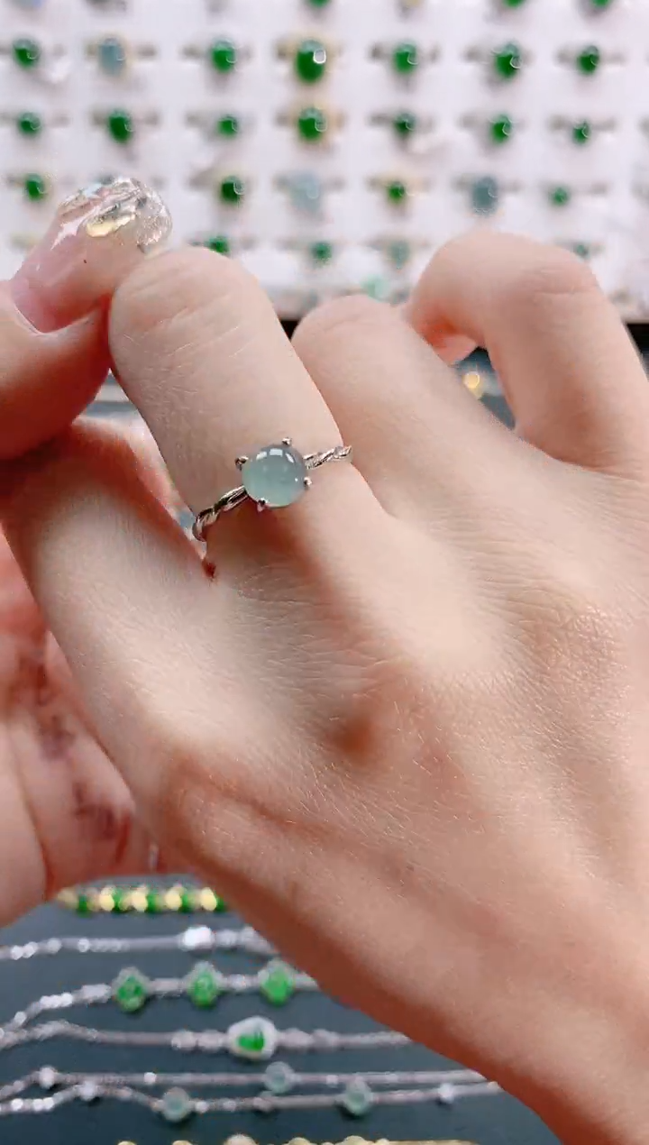 【闪购商品】翡翠戒指银S925镶嵌天然翡翠