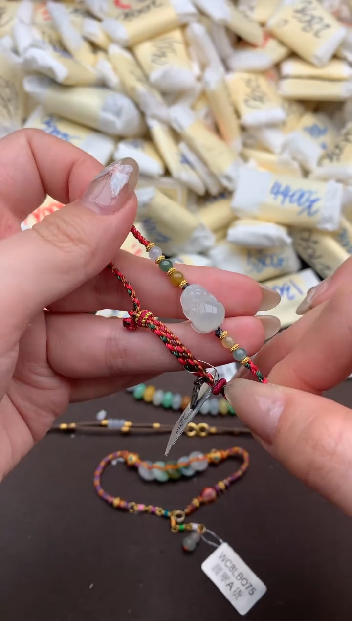 【闪购商品】翡翠挂件未镶嵌  一