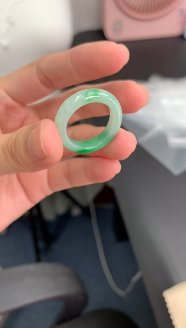 【闪购商品】定制翡翠未镶嵌模式推广期24小时鉴赏期