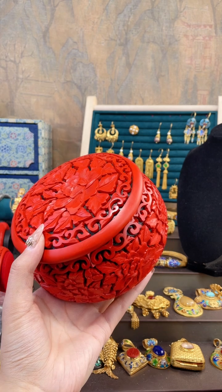 【闪购商品】非遗雕漆花卉围棋盒