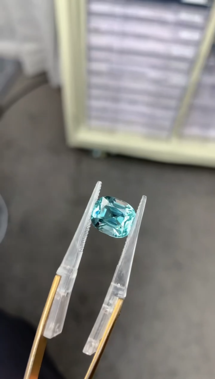 【闪购商品】碧玺裸石未镶嵌4ct 蓝绿碧玺