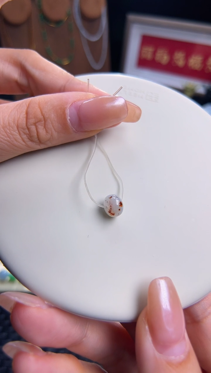 未镶嵌裸石翡翠明*子卡8铁锈红単珠