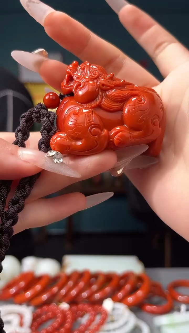 【闪购商品】南红玛瑙颈饰未镶嵌吊坠