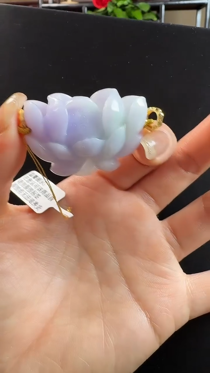 颈饰未镶嵌翡翠花牌