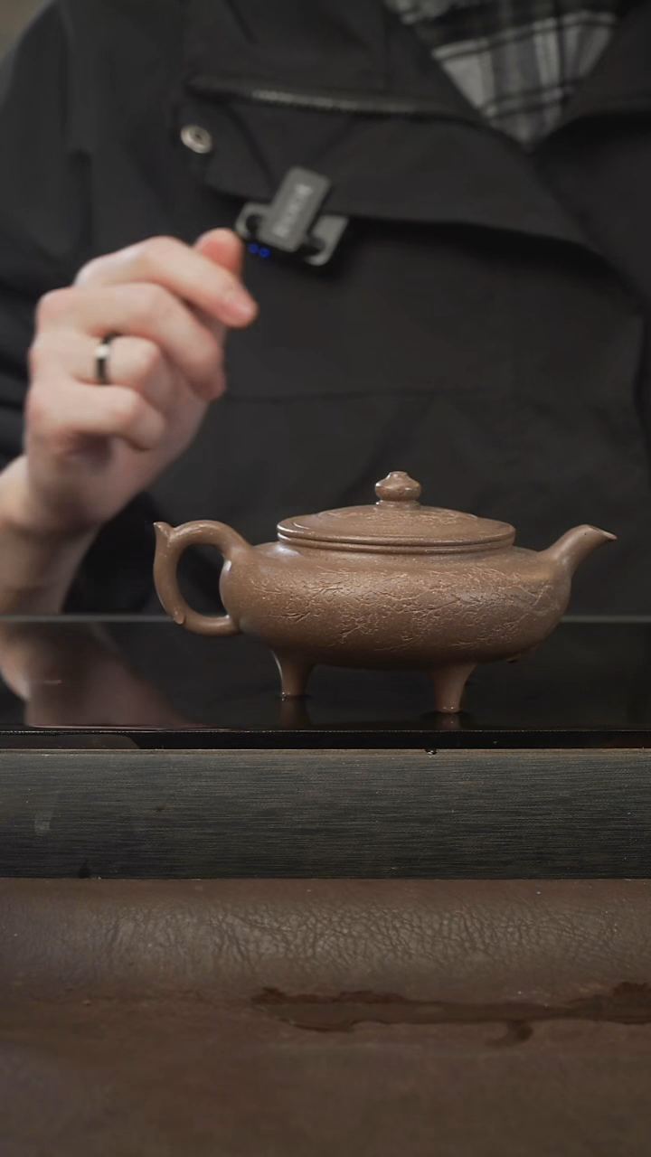 茶壶紫砂三足宝鼎，青灰段泥，220cc