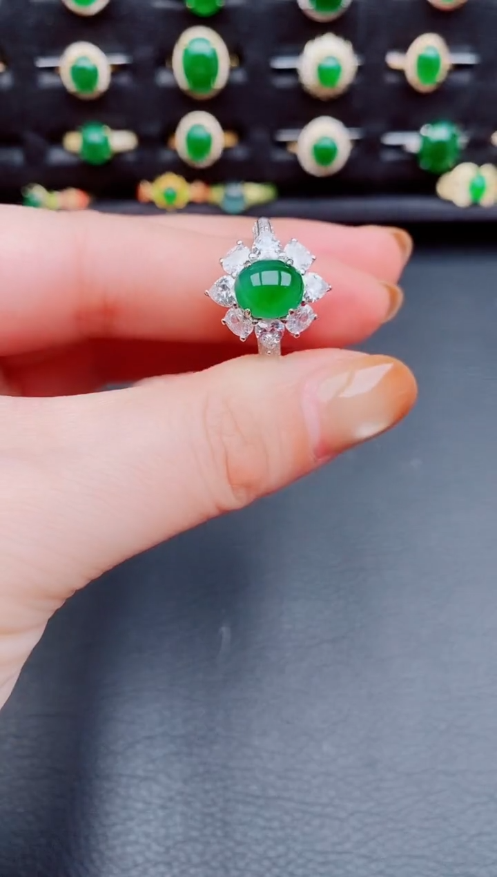 【闪购商品】翡翠戒指银S925镶嵌天然a货翡翠66