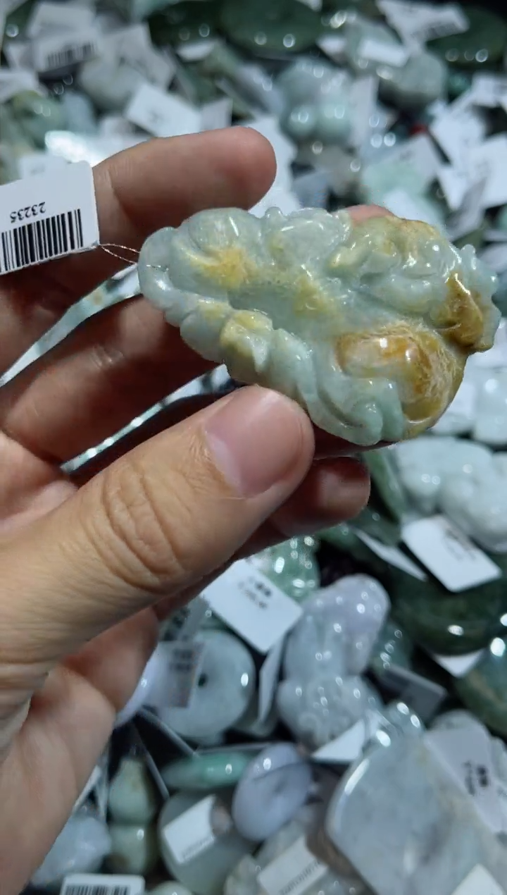 【闪购商品】翡翠颈饰未镶嵌00002599