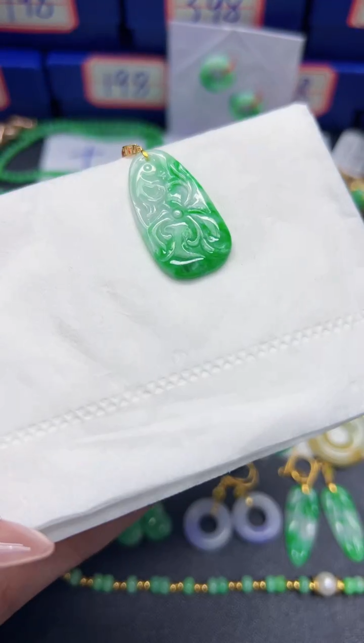 【闪购商品】翡翠颈饰18K金镶嵌Y缅料A货/支持复检/一件
