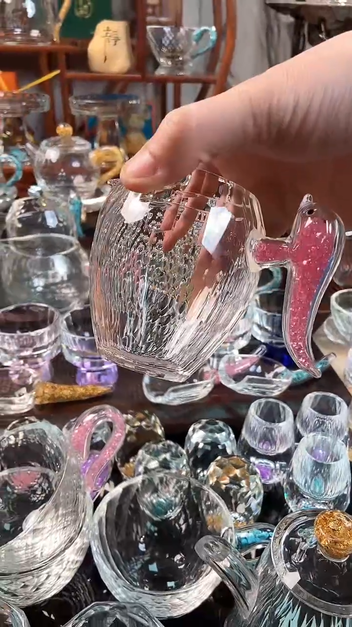 【闪购商品】玺宴新款水晶廋公杯粉钻