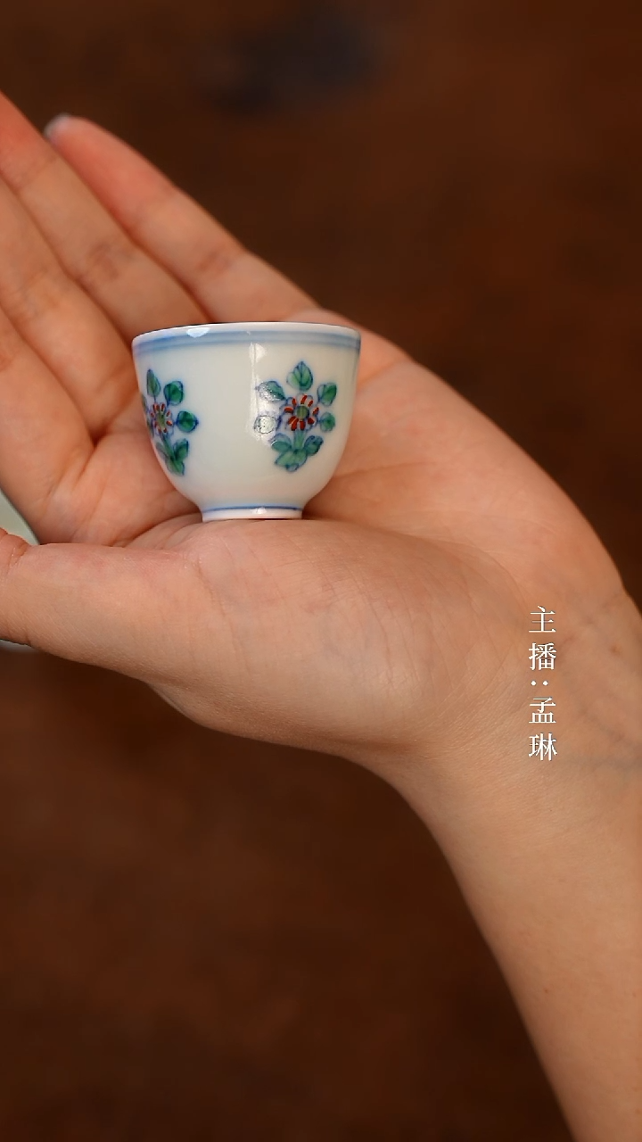手工瓷器，每只不同