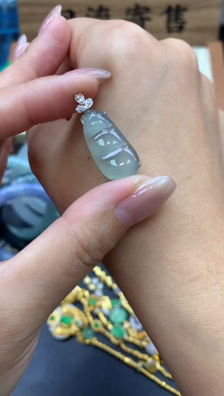 【闪购商品】翡翠颈饰18K金镶嵌479-中国好珍宝