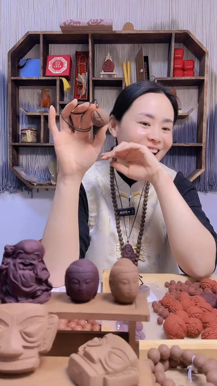 【闪购商品】泥塑清肝明目香方大无相佛3.5