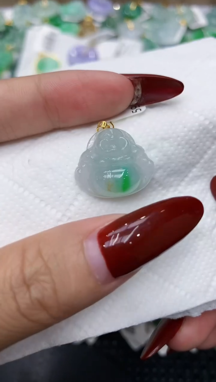 翡翠18K金镶嵌颈饰111111111