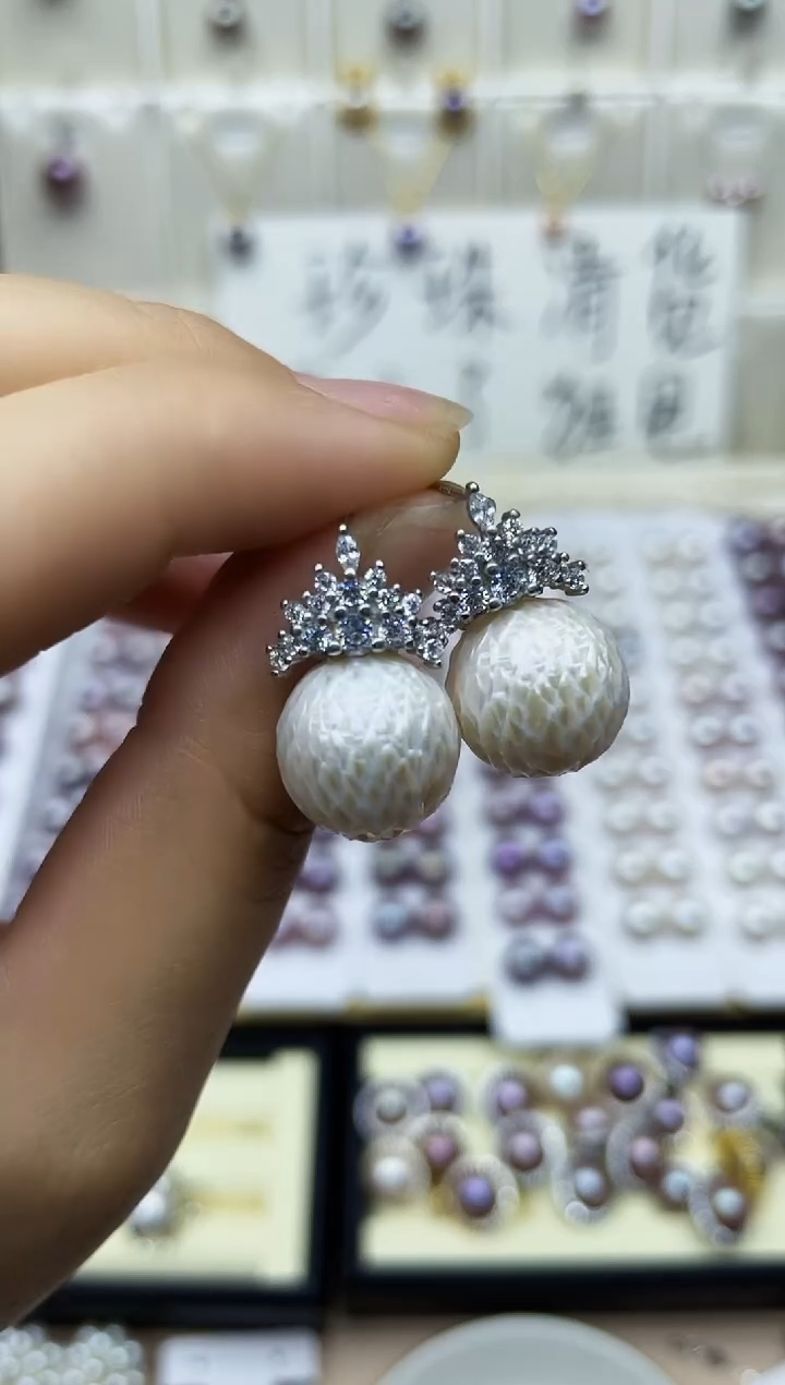 银S925镶嵌淡水珍珠耳饰耳环多其性发其一