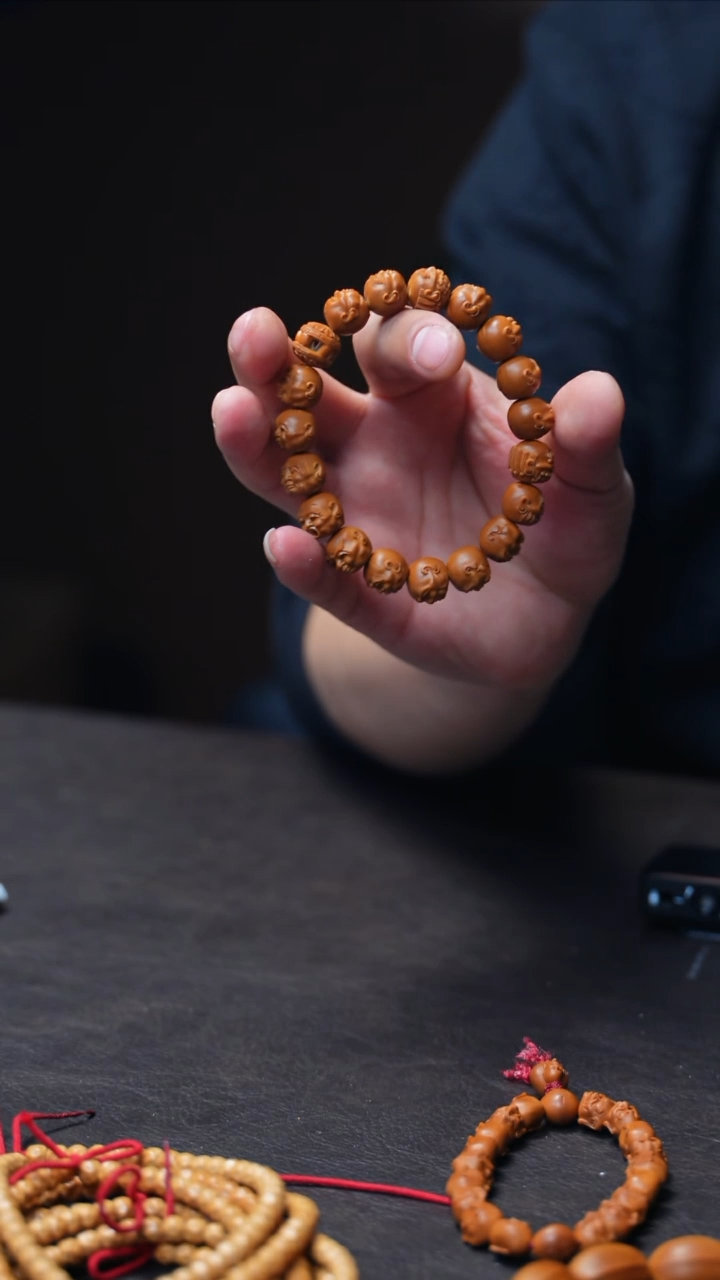 【闪购商品】橄榄核手串/手链1.2须派十八罗汉