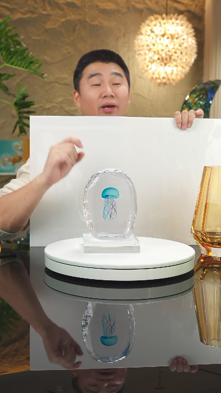 【闪购商品】摆件福利蓝色水母摆件小号带底座